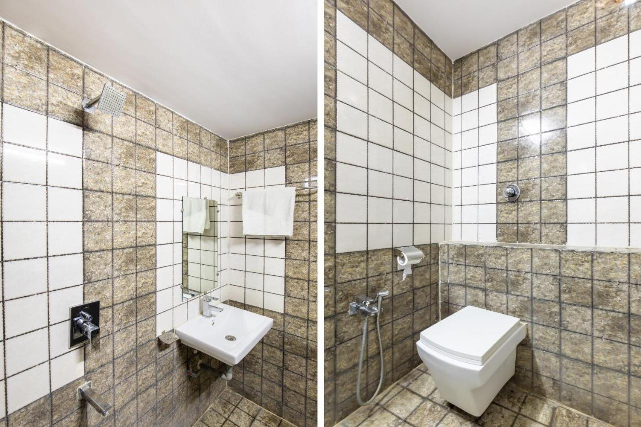 Sāgar Oyo 45301 Hotel Om Palace מראה חיצוני תמונה